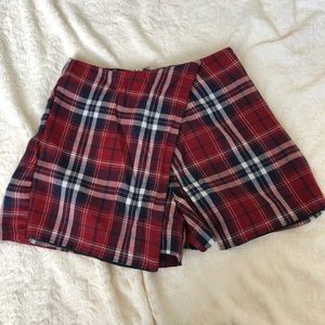 NWOT Urban Outfitters Plaid Skort